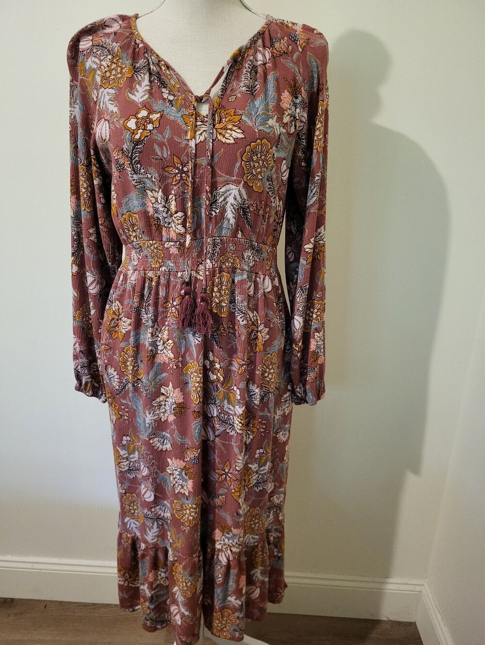 Bohemian Floral Long Sleeve Midi Dress in Mauve Tassel Tie Smocked Waist